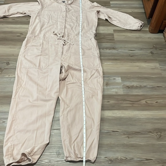 Aerie Tan Softest Utility Jumpsuit One Piece Ruffle Edge Button up Size L - Picture 8 of 10